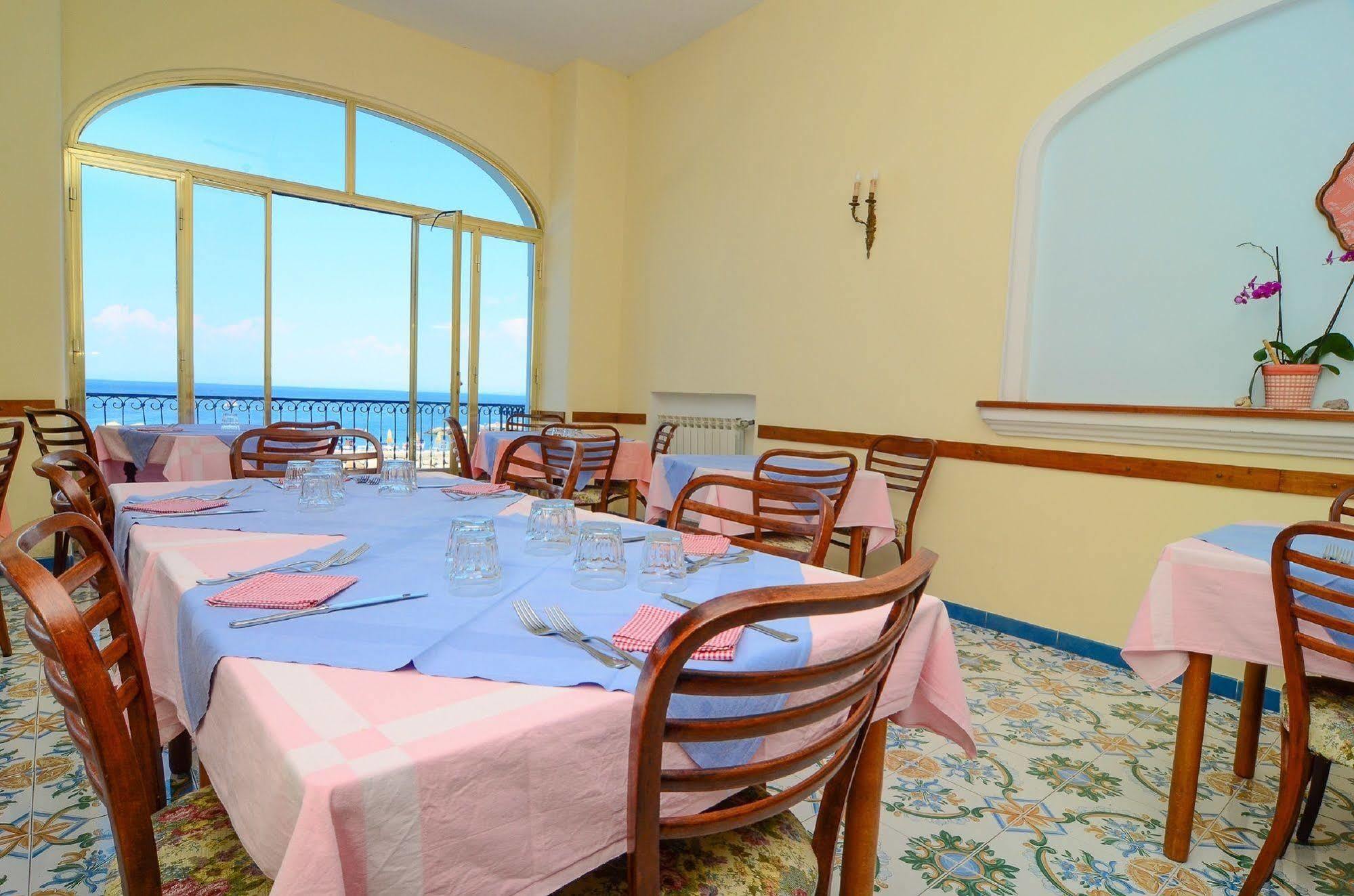 Hotel Terme Marina Lacco Ameno  Esterno foto