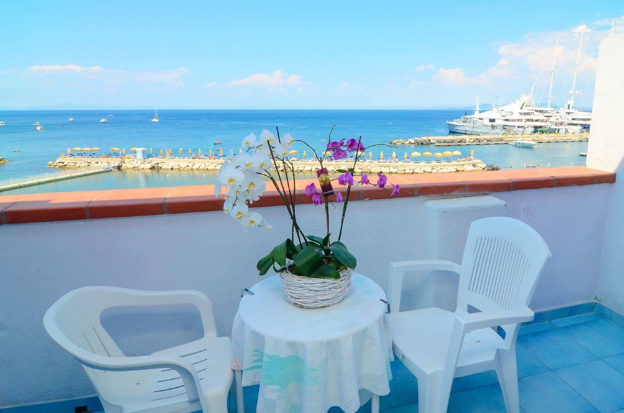 Hotel Terme Marina Lacco Ameno  Esterno foto