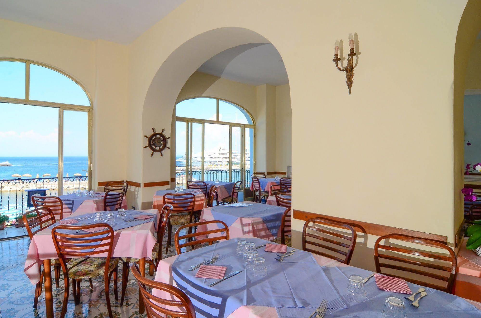 Hotel Terme Marina Lacco Ameno  Esterno foto
